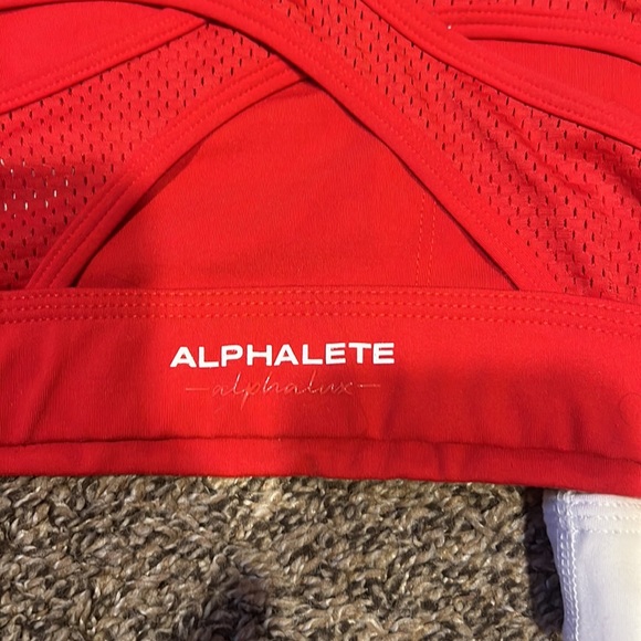 2 FOR THE PRICE OF 1 Alphalete alphalux sports bra - Picture 4 of 4